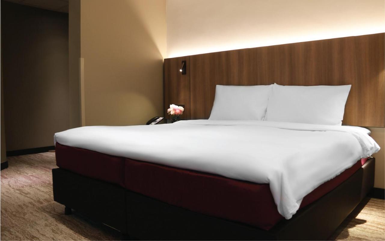 Aqueen Prestige Hotel Lavender Singapore Exterior photo